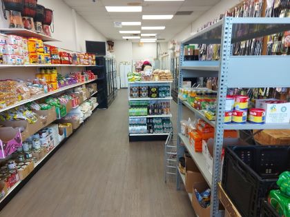 De Chosen African Market